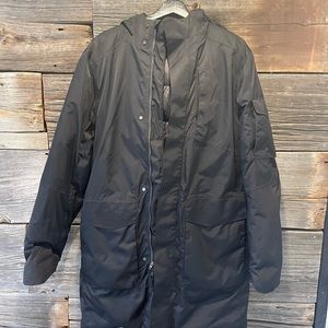 Lululemon cold city park